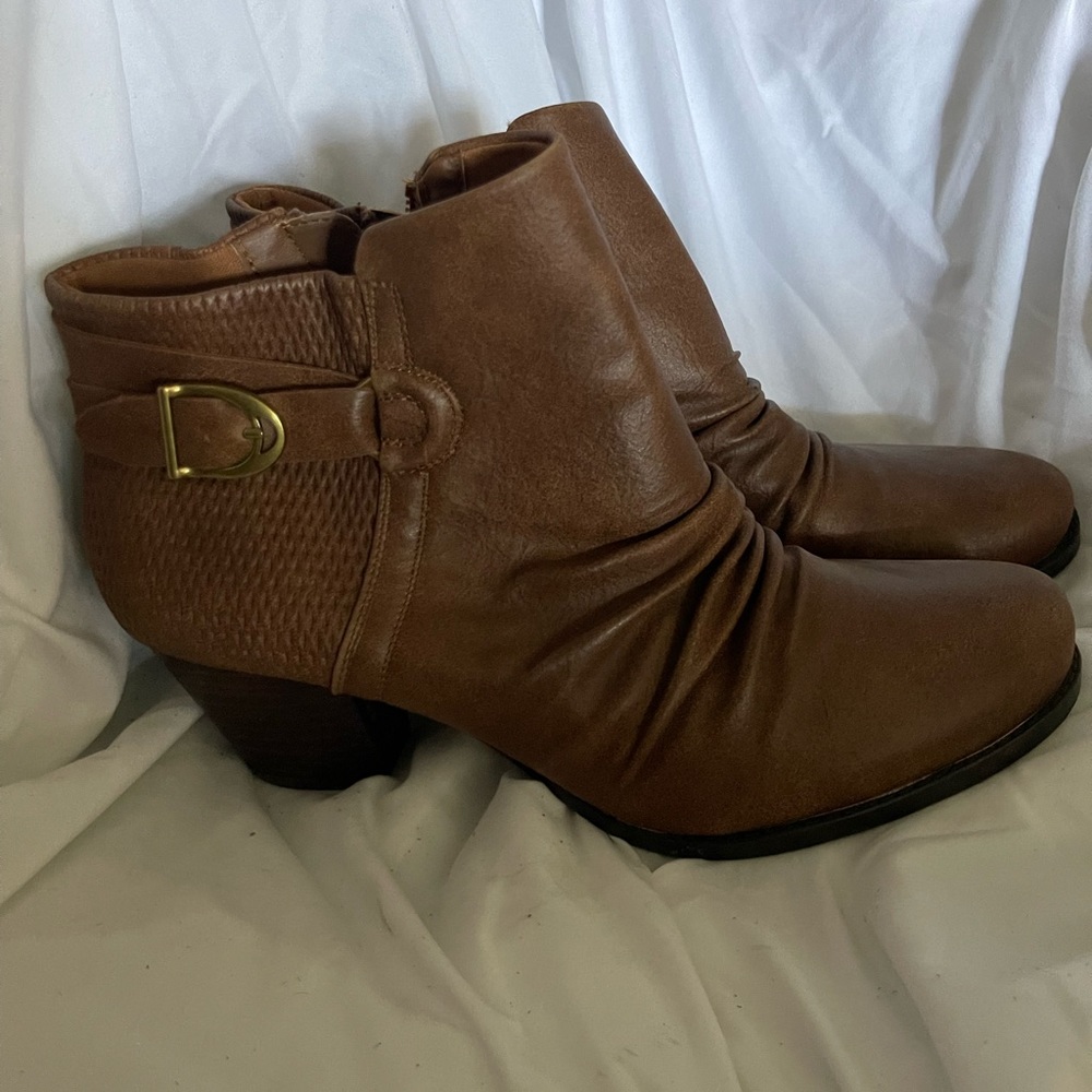 Ankle boots